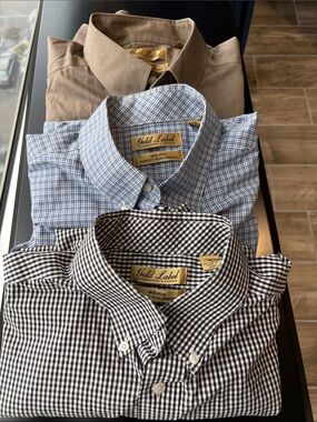 Gold Label Men's Casual Button-Down Shirt.  Long Sleeve